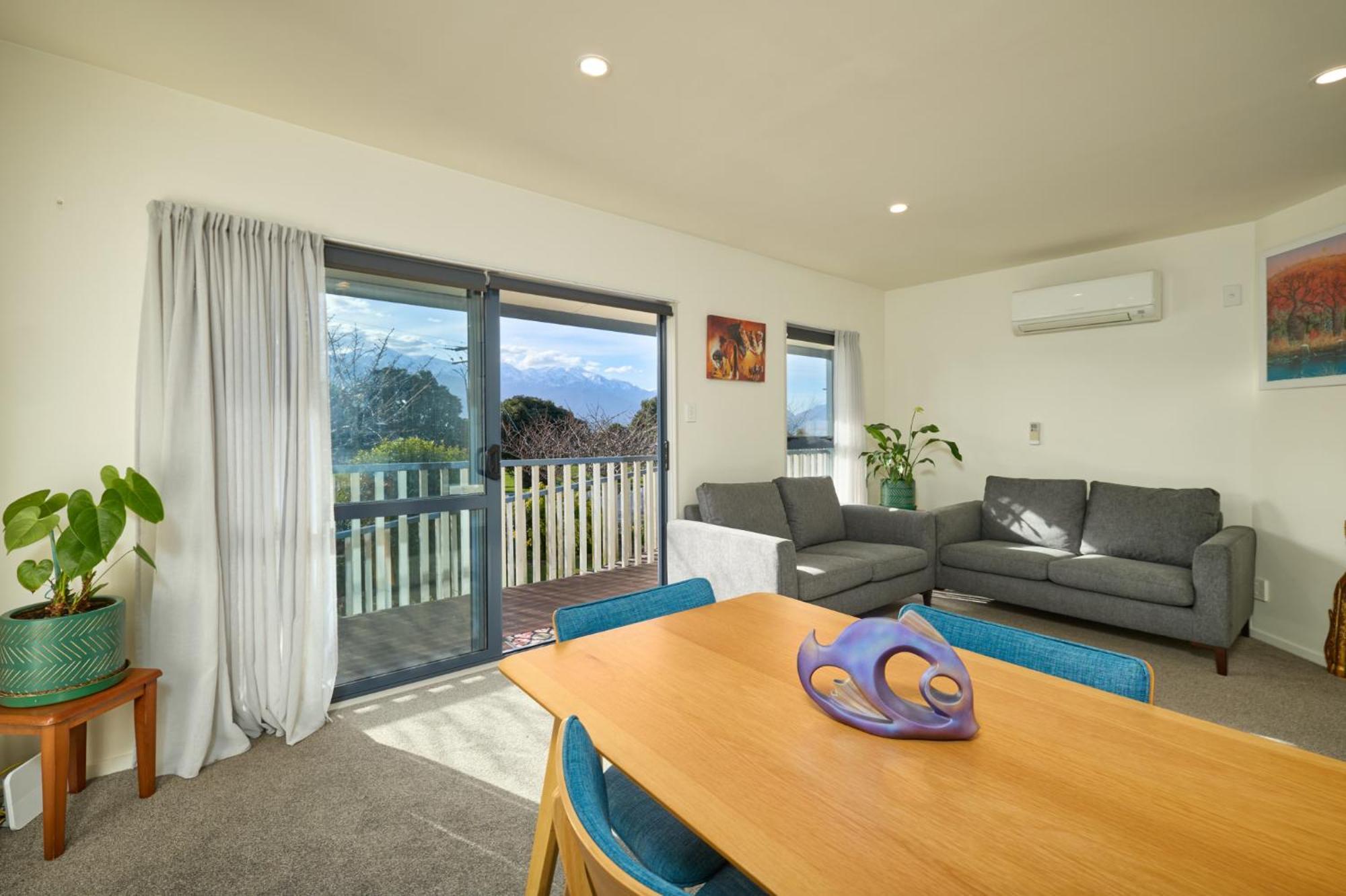 Villa Location With Ocean And Mountain Views à Kaikoura Extérieur photo
