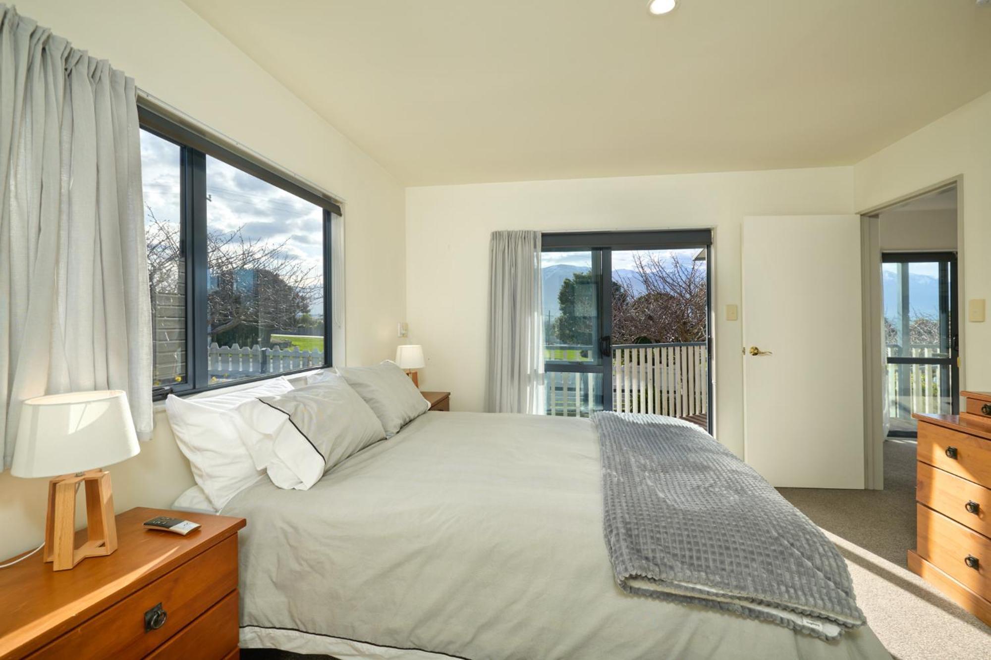 Villa Location With Ocean And Mountain Views à Kaikoura Extérieur photo